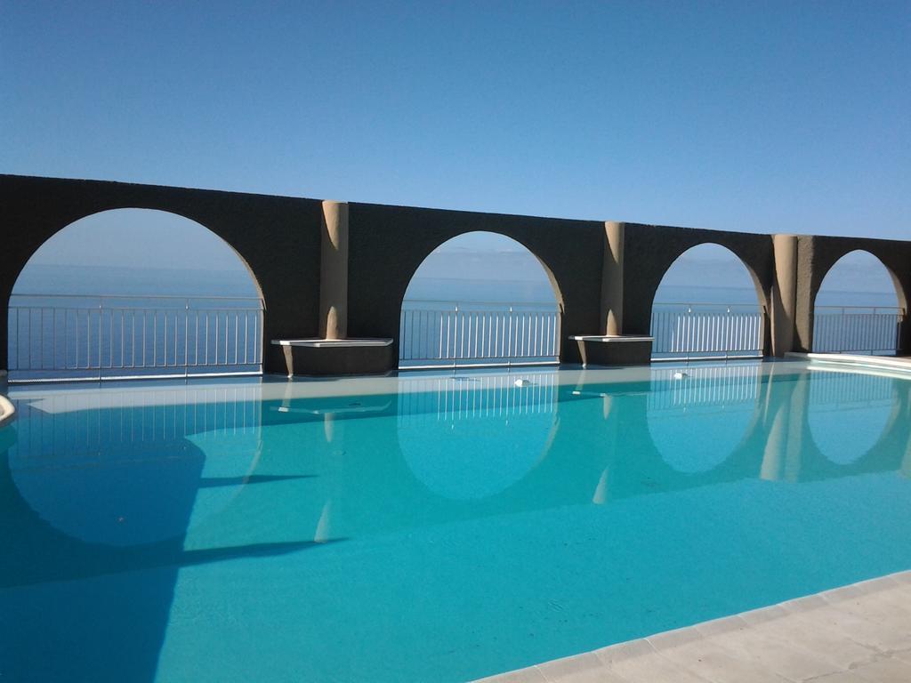 La Muralla Apartamentos Puerto De Naos Esterno foto